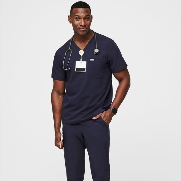 Figs Other - FIGS Slim Scrub Set, Medium (Leon Three Pocket Scrub Rop + Tansen Jogger).